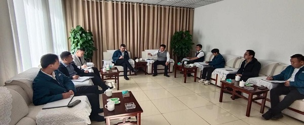 對(duì)接相關(guān)企業(yè).jpg 對(duì)接相關(guān)企業(yè).jpg